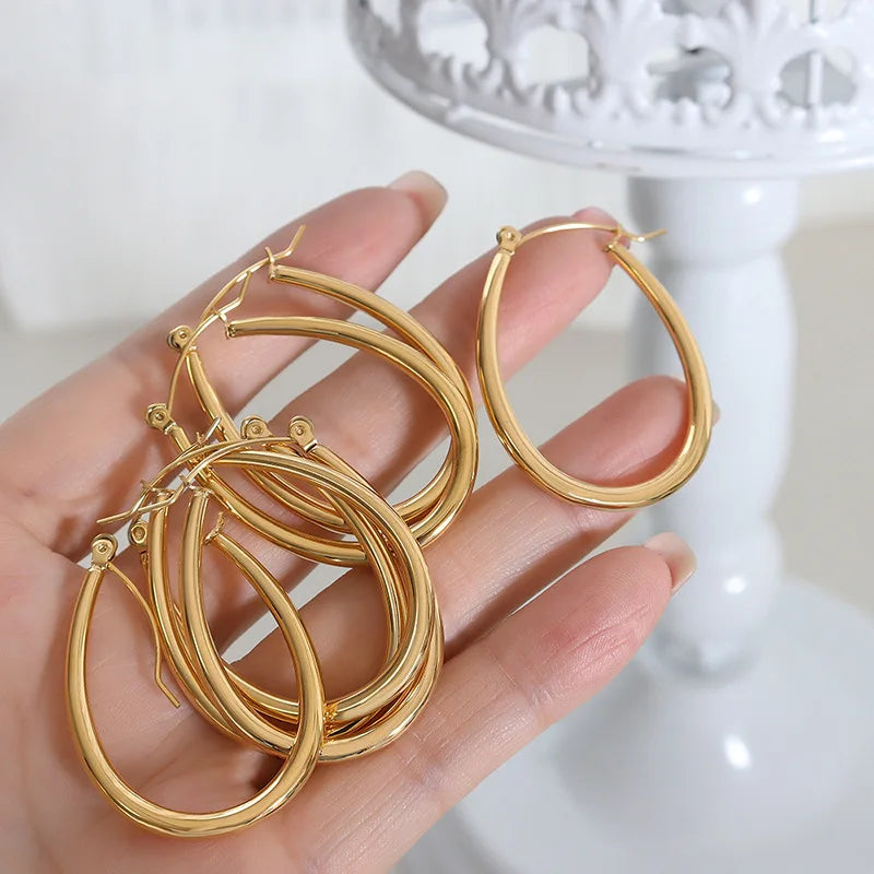 Oval Gold Hoop Earrings Non Tarnish Stainless Steel Everyday Essential Hoops Waterproof Women Earrings