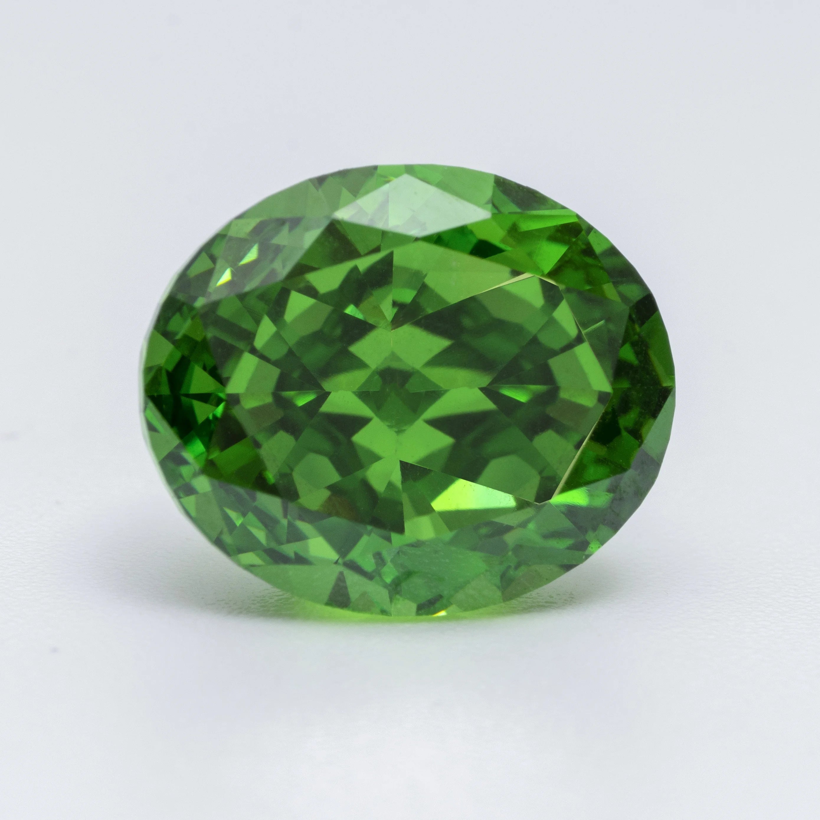 Wholesale Brilliant Ice Crushed Cut Lab Created Emerald Cubic Zircon Stone Oval Cut 8x10mm Third Party Certified