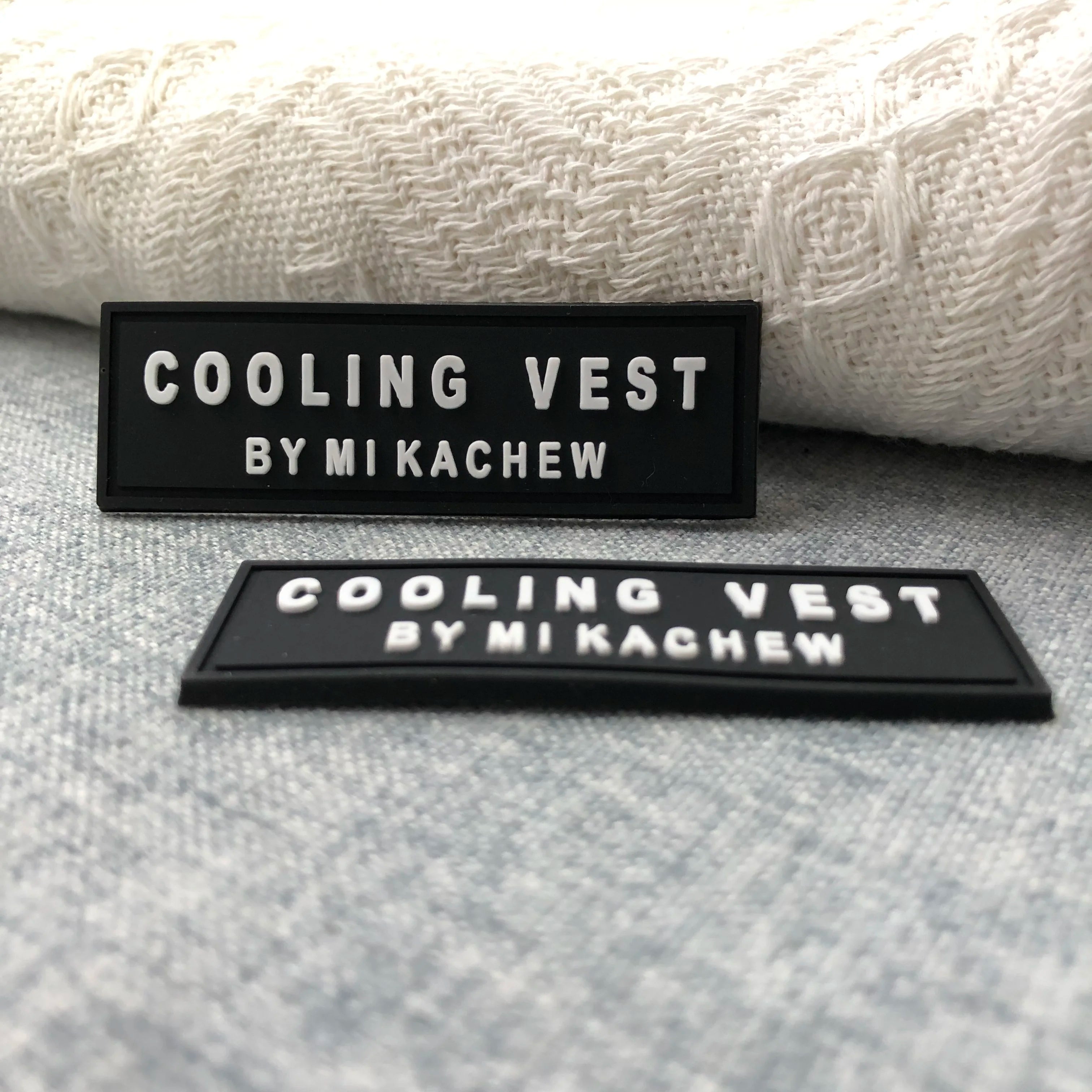 Eco-friendly Sew on Transparent Rubber Label Custom Patch 3d Silicone PVC Plastic Silicon Badge Garment Labels for Clothing