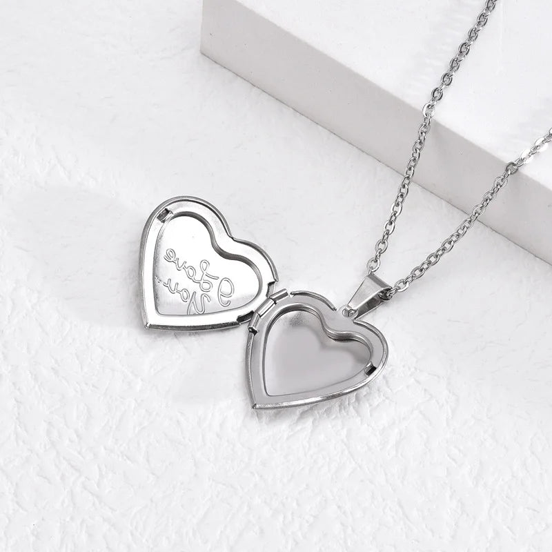 Personal Mothers Valentines Day Jewelry Stainless Steel Gold Plated Engraved Photo Frame Picture Heart Locket Pendant Necklace