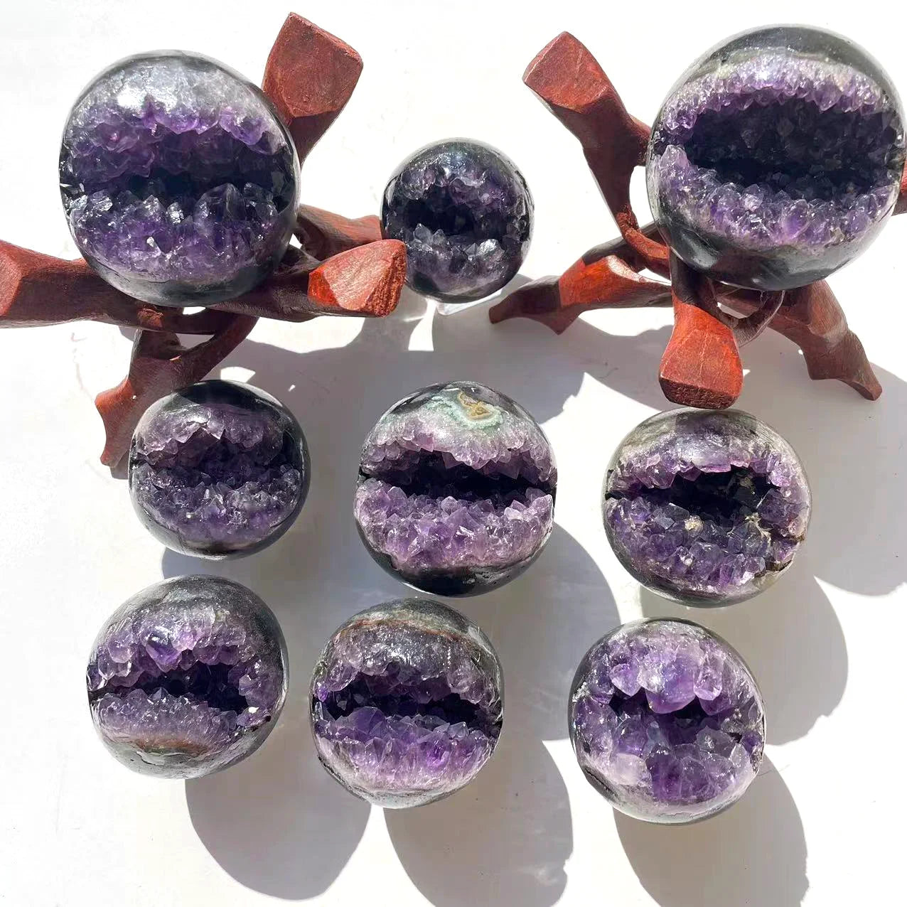 6cm Factory Direct Natural Fengshui Healing Crystals Stone Sphere Druzy Geode Amethyst Quartz Crystal Ball Sphere