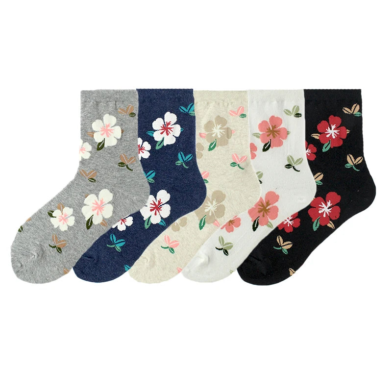 Korea Women Socks Colorful Floral Cotton Crew Socks for Girls Embroidery Fashion New Design Socks