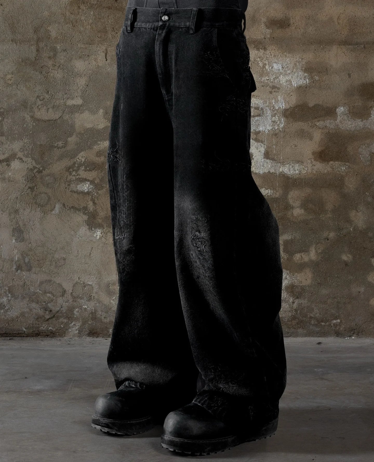 US Free Tax OEM Custom Streetwear Vintage Wash Oversized Denim Pants Distressed Embroidery Baggy Men Trouser Denim Jeans Men