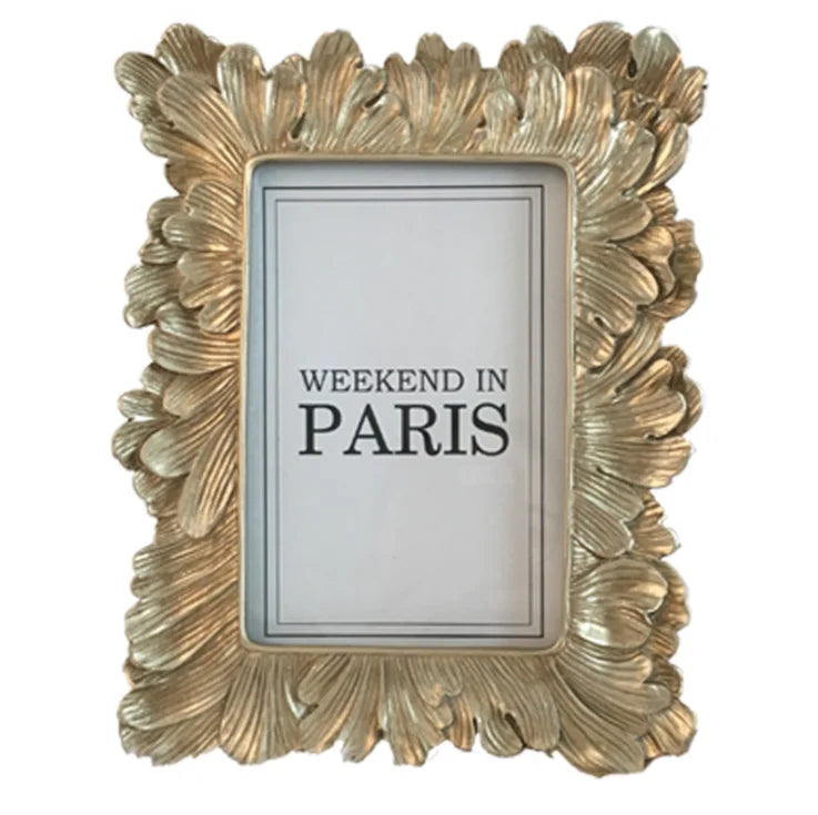 Romantic Retro Home Decor Luxury Gold Handmade Resin Photo Frame Custom Picture Frame with Model Pattern for Personalized Gifts