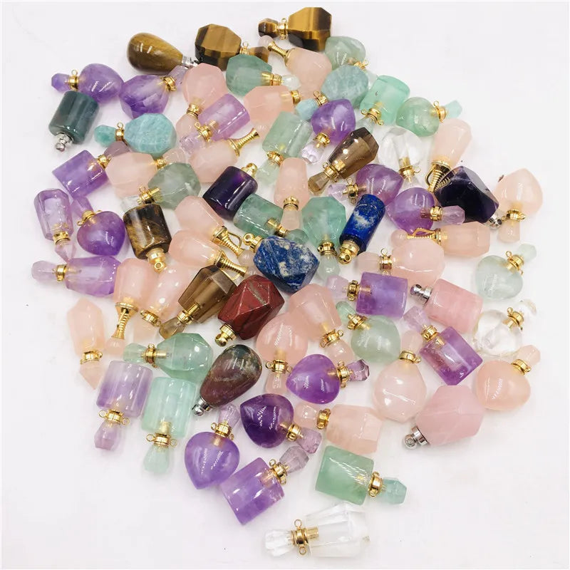 2021 Latest Popular Luxury Natural Mini Necklace Empty Glass Crystal Perfume Bottle