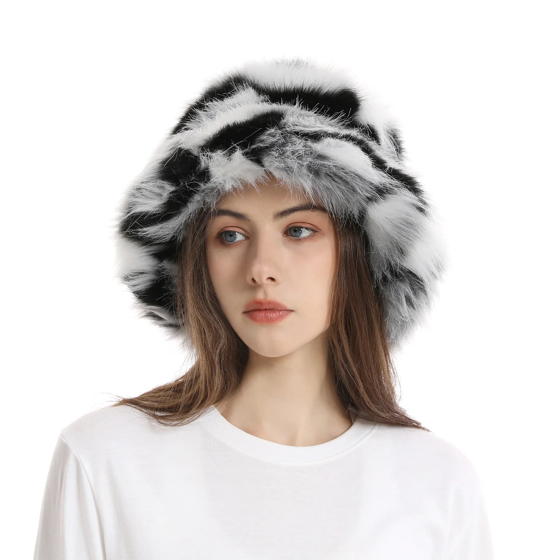 2026 New Bucket Hat Cute Women Fisherman Hat Rainbow Winter Fluffy Furry Plush Faux Fur Front Panel Polyester for Women Unisex