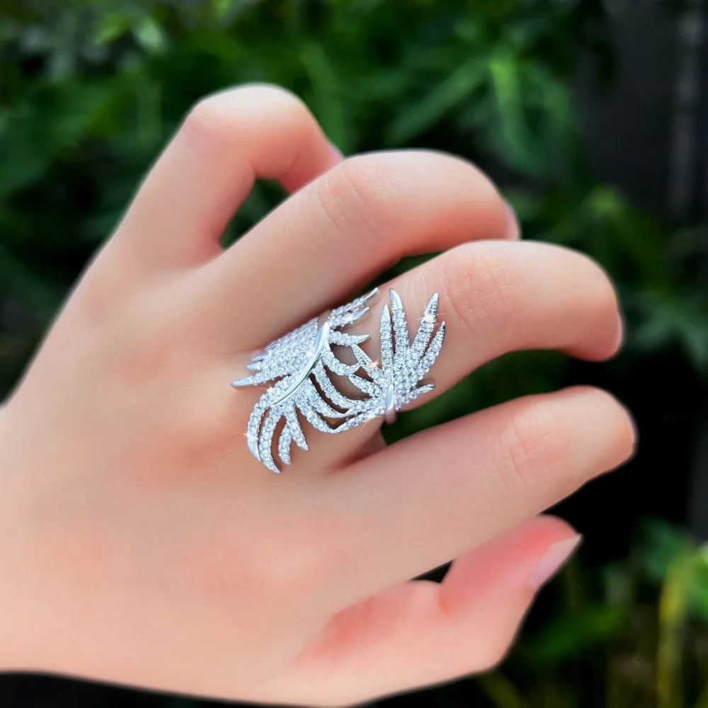 Micro Pave Setting Cubic Zirconia Big Feather Shaped Long Finger Adjustable Rings for Women Summer Cocktail Jewelry Accessory