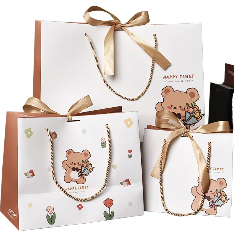 Little Bear Classic Kraft Paper Gift Bag with Lamination and Ribbon for Children's Day Exhibition Use
