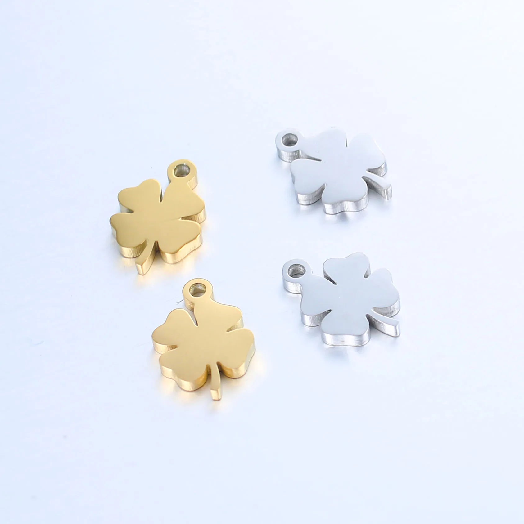 10mm 18K Gold Plated Stainless Steel Clover Flower Pendants Small Mini Mirror Polishing Charm for Jewelry Making (SZ078)