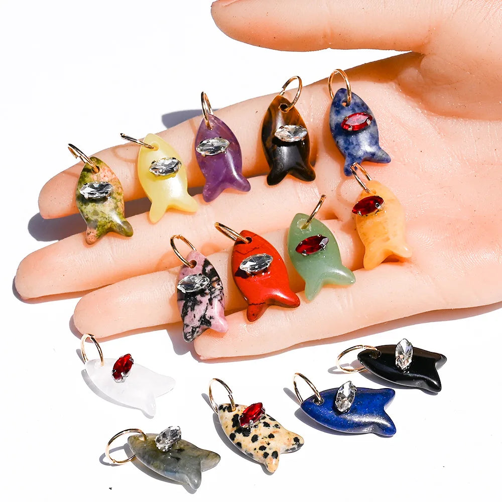 Boho Ocean Style Natural Stone Fish Pendant Carved Crystal Devil's Eye Fish Charms Animal Pendant Jewelry Making Supplies