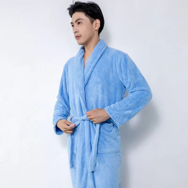 RTS Lightweight Plain Dyed Thick Warm Winter Womens Sherpa Coral Fleece Wearable Fluffy Bulk Couple Bathrobes