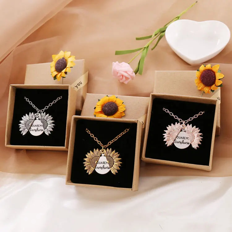 SC Hot Selling Openable Antique Gold Sunflower Locket Necklace Double Sided Engraved You Are My Sunshine Necklace for Girlfriend