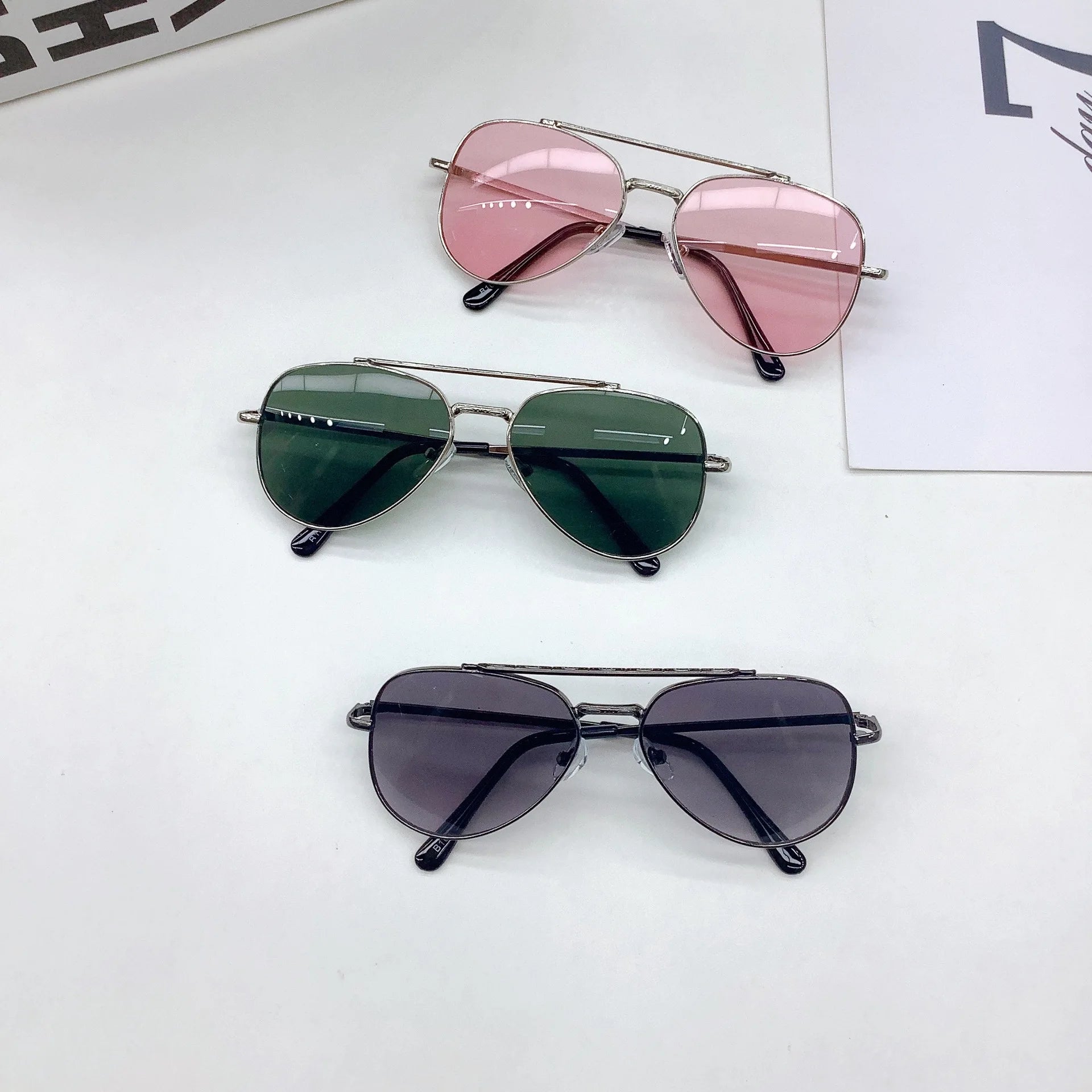 IAZO Hot Selling Metal Frame Sunglasses for Children Designer Sun Glasses Kids Sunglasses