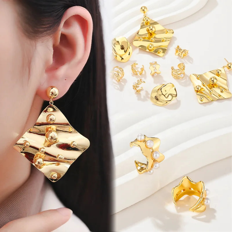 Vintage Earring Joyeria New Arrival 18K Laminated Gold Bisuterias Plated Copper Alloy Big Hoop Wholesale Earrings Women