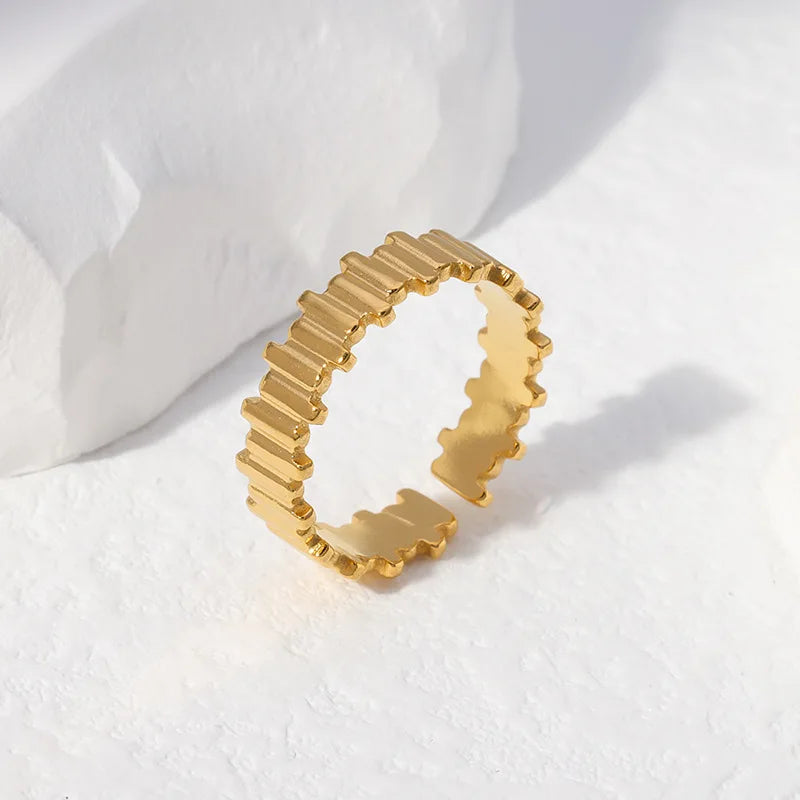 BM Elegant Stainless Steel Gold Plated Geometric Couple Rings Trendy Waterproof Wedding Rings