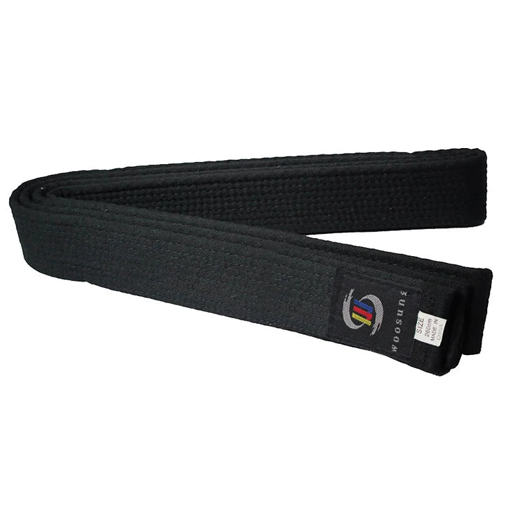 Hot Sale Super Light Traditional Eco-friendly Customizable ITF Taekwondo Dobok Uniform for Black Belt