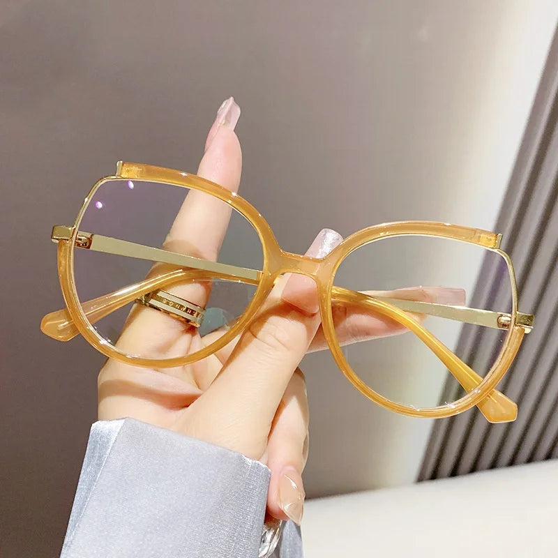 Fashion Cat's Eye Flat Trend Premium Women Photochromic Anti Blue Light Glasses