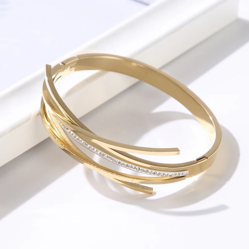 PVD 18K Gold Plated Stainless Steel Multi Cross Layer Crystal Curved Bracelet Love Clay Stone Wrist Bangle for Women Gifts
