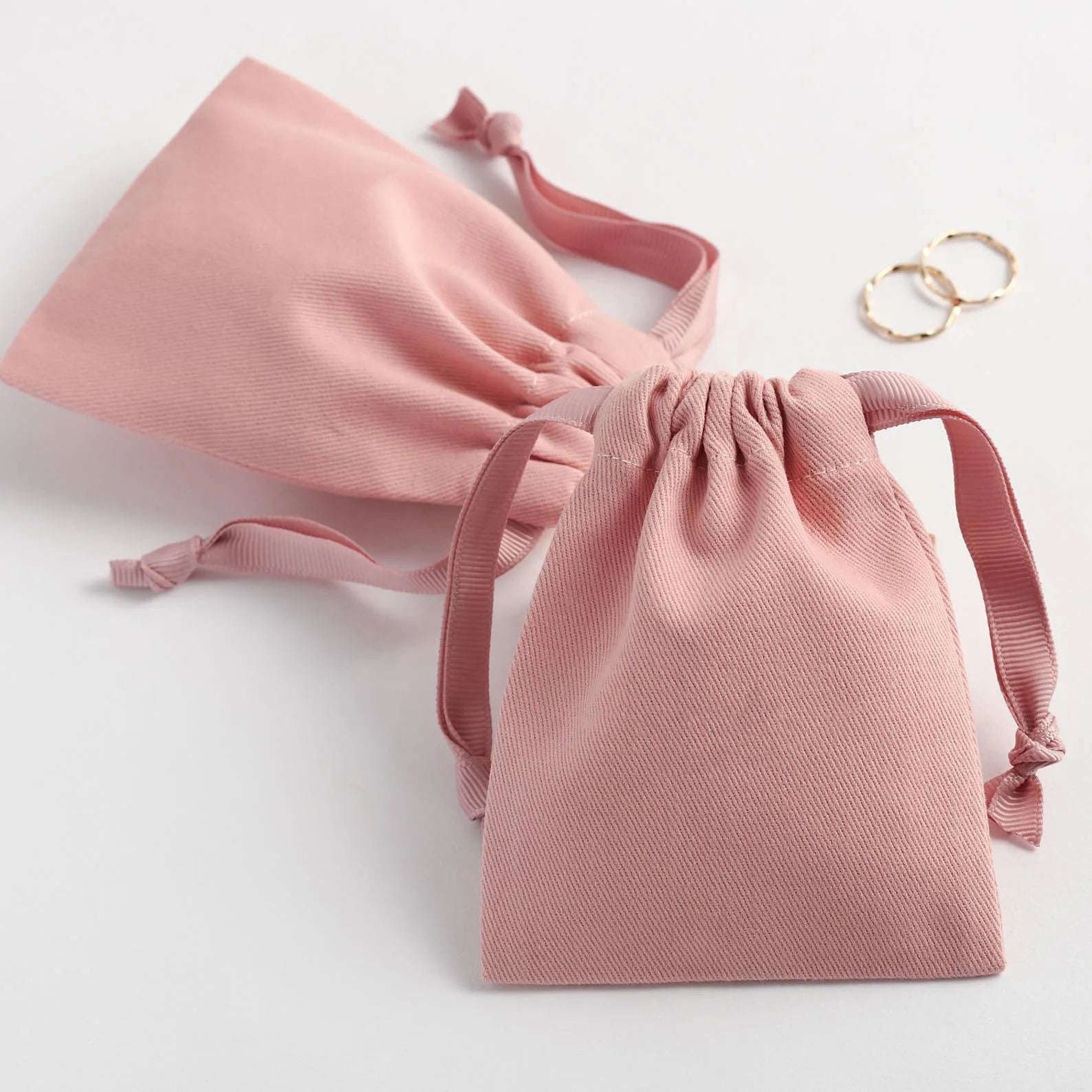 Popular Hot Selling Custom Luxury Gift Organic Cotton Canvas Drawstring Pouches for Jewelry Rings Glasses Custom Logo Recyclable