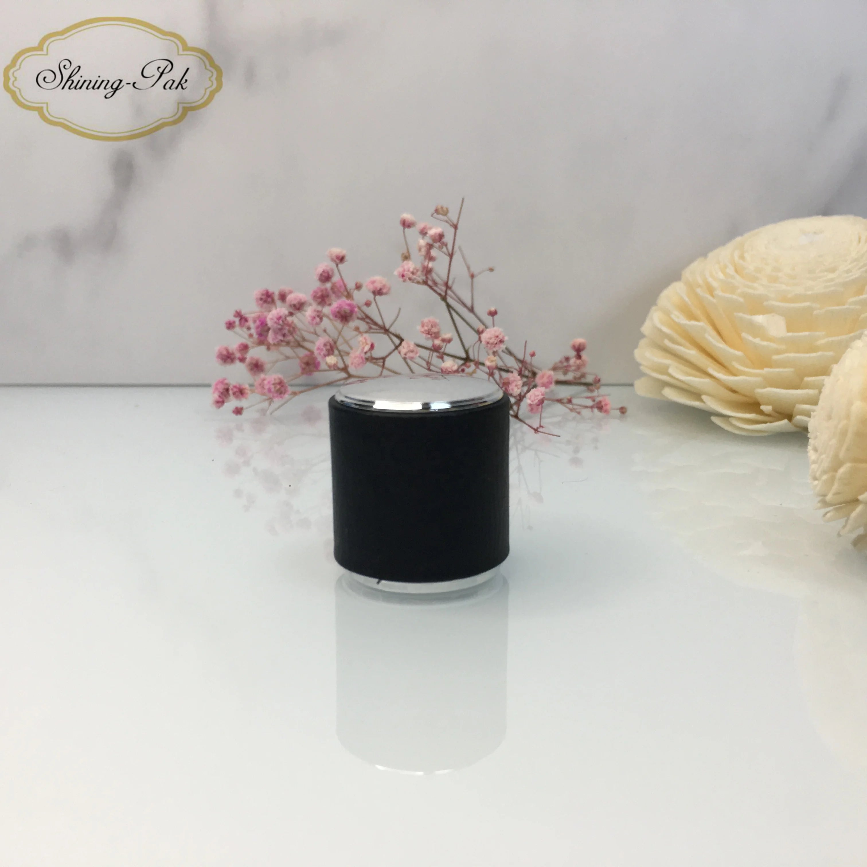 15mm Modern Cylindrical Black Plastic 100ml Non Spill Luxury Perfume Bottle Cap Lids Shiny Black Perfume Packaging Closures