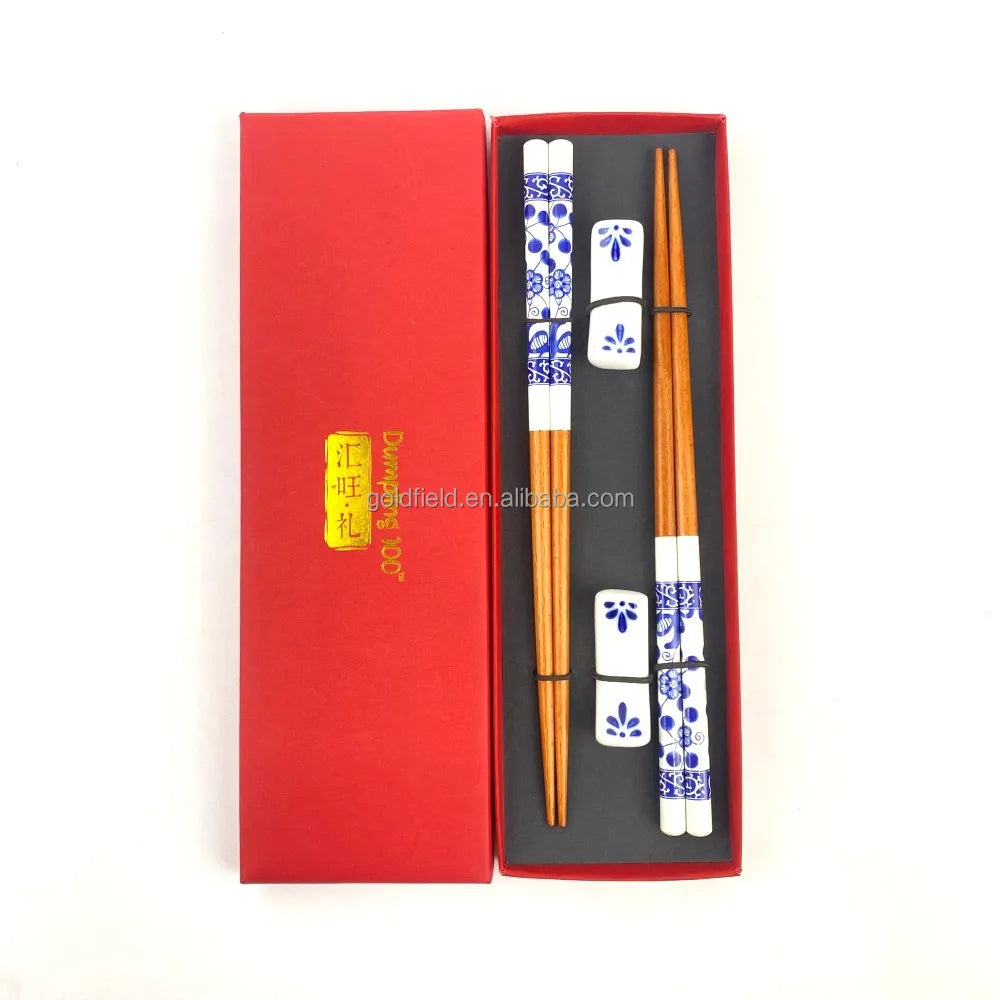 Restaurant Chinese Classical Style Eco-Friendly Blue White Porcelain Wooden Chopsticks Ceramic Holder Business Gift Set for 2