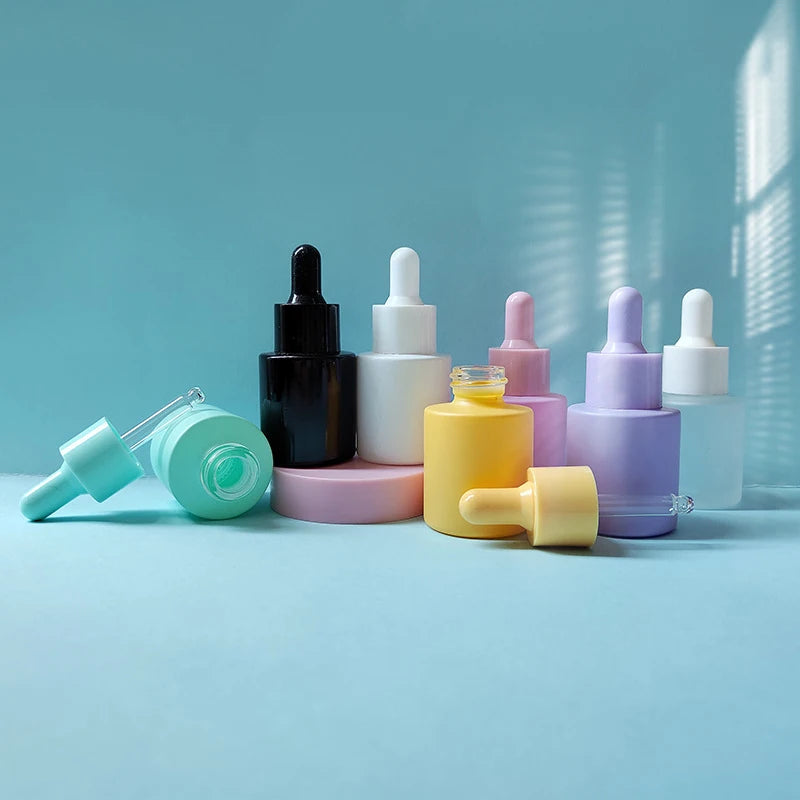 20ml Luxury Flat Glass Dropper Bottle New Design for Cosmetic Essential Oil Available in Pink Purple Yellow Black