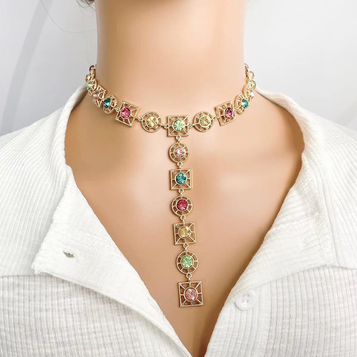 2026 New Design Wholesale Jewelry Custom Colored Crystal Diamond Trending Jewelry Gold Plated Charms Pendant Necklace for Women