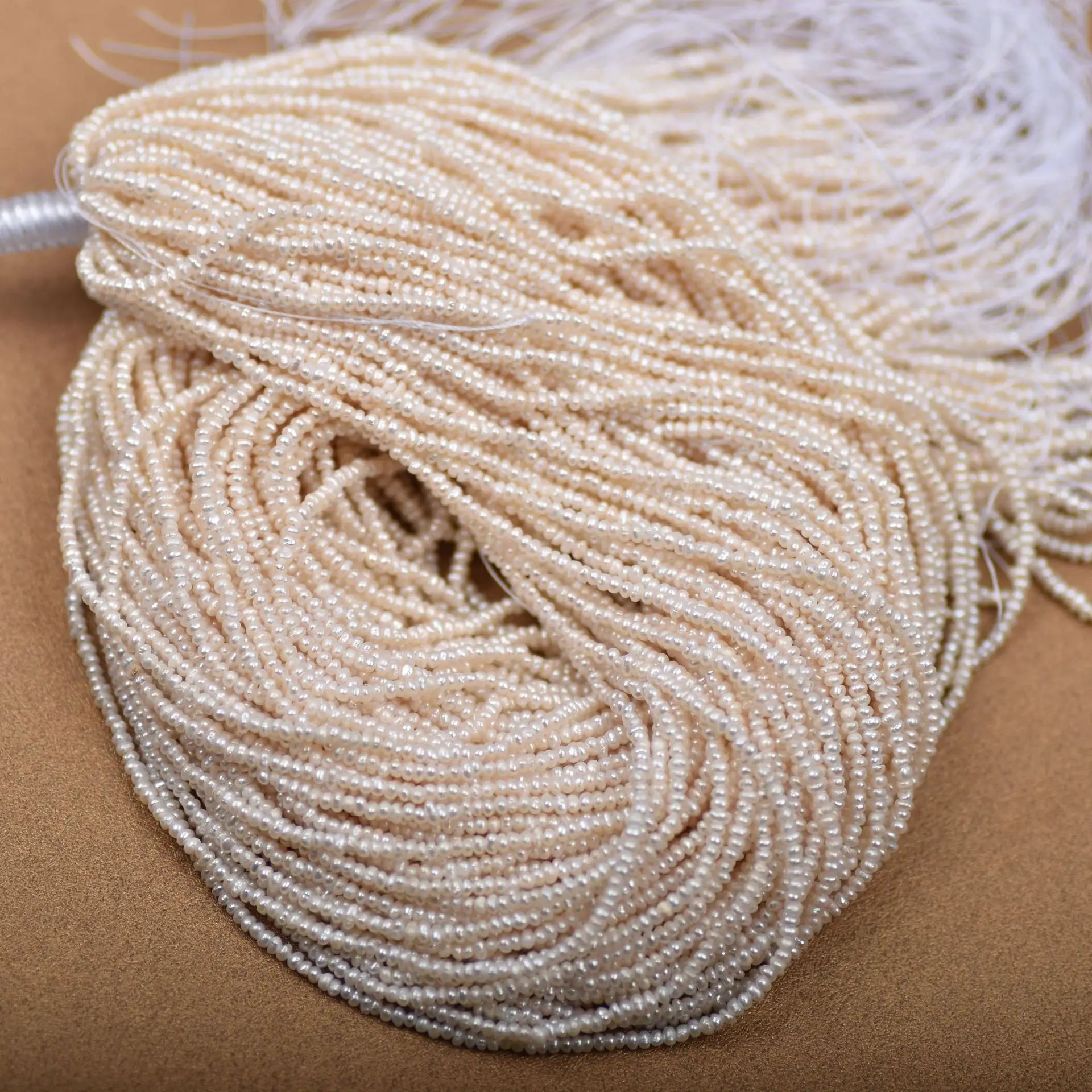 1.5-2mm Mini Pearl Natural Freshwater Pearl for DIY Semi-Finished Fine Chain Clavicle Chain Ring Material