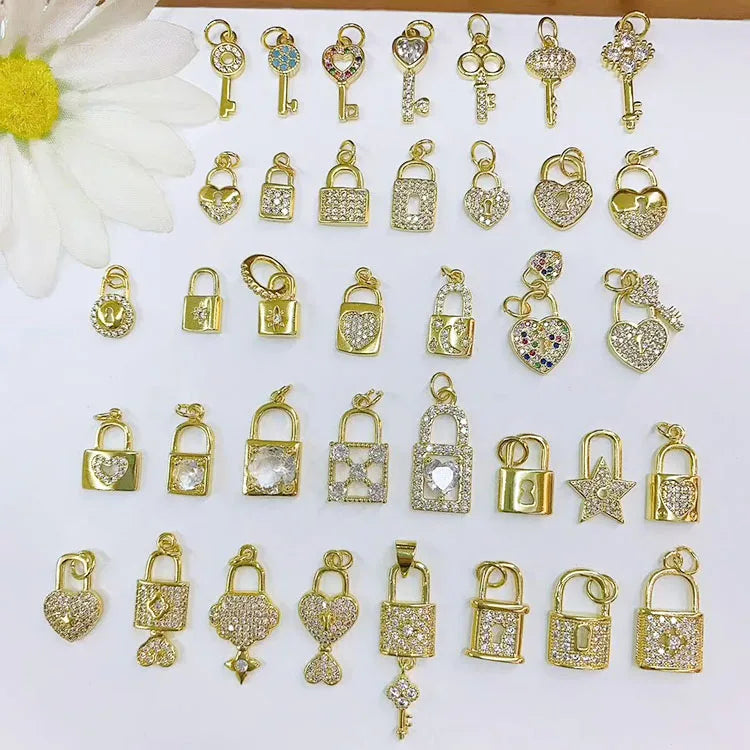 CZ9096 Dainty Mini Small Little 18k Gold Plated Brass CZ Pave Key and Padlock Lock Charm Pendant Love DIY Jewelry Making Supply