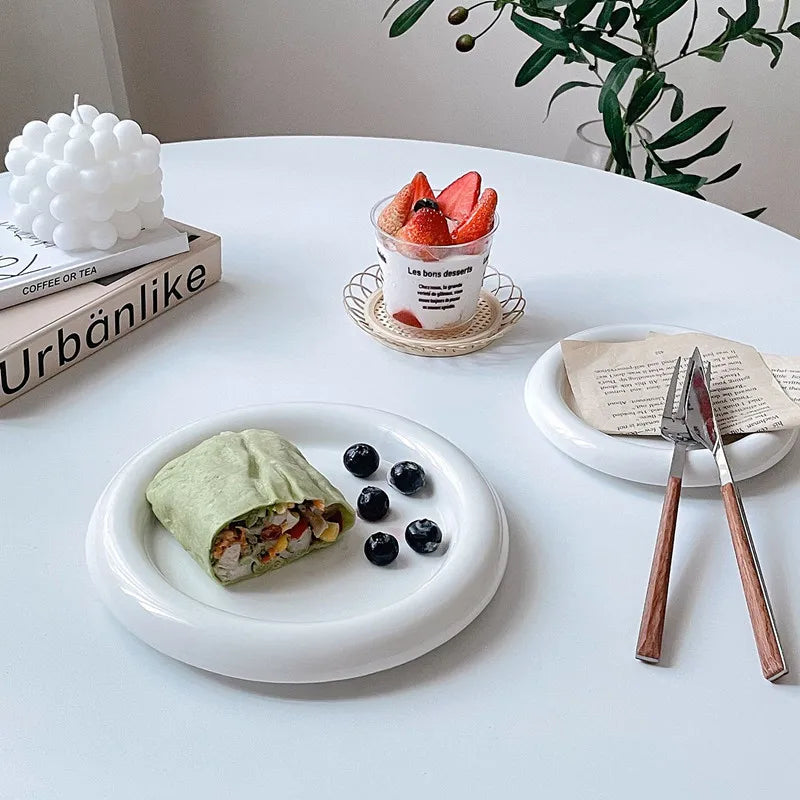Solhui Cute Ceramic Plain White 8/6-inch Chubby  Dessert Salad Flat Plates & Dinner Dishes