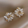 New Arrival Exquisite Silver Needle Opal Earrings Opal Circle Stud Earrings Opal Petal Flower Earrings for Women