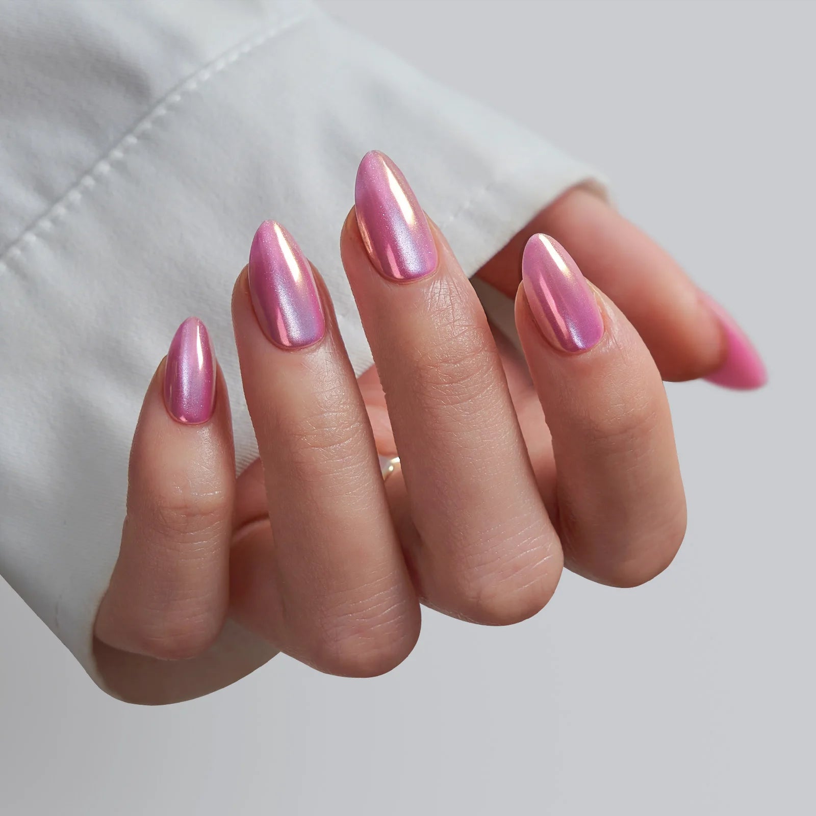 BTArtbox Pink Cat Eye Press on Nails En Gel Short Almond Luxury Soft Gel Bulk Artificial False Fake Nails with Glue Wholesale
