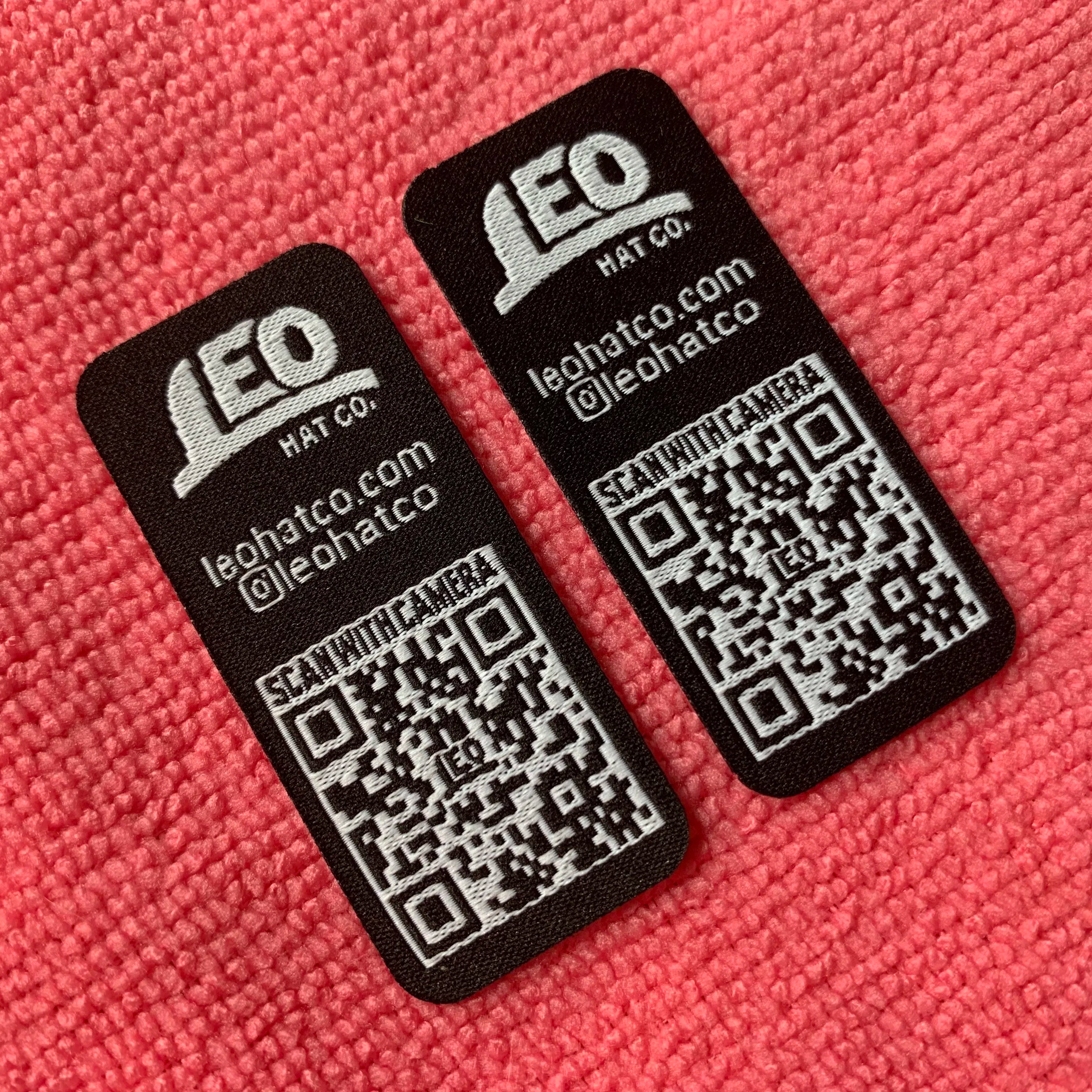 Laser Cut Round Edge QR Code Design Taffeta Woven Labelworking QR Code Clothing Woven Patch