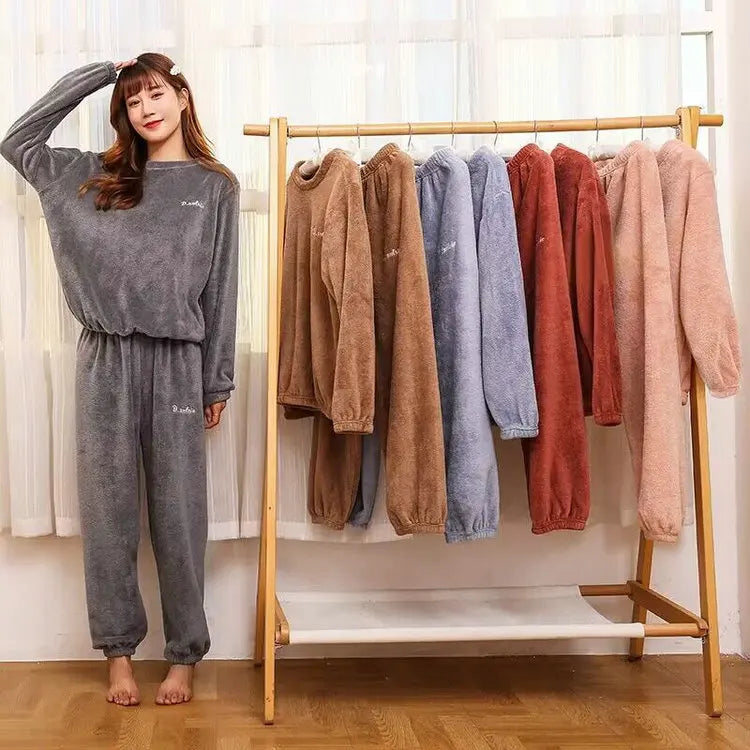 3 Dollar Model RCK001 Ladies Soft Fluffy Fleece Pullover Pants Loose Pajamas Set for Pyjamas Women's Sleepwear