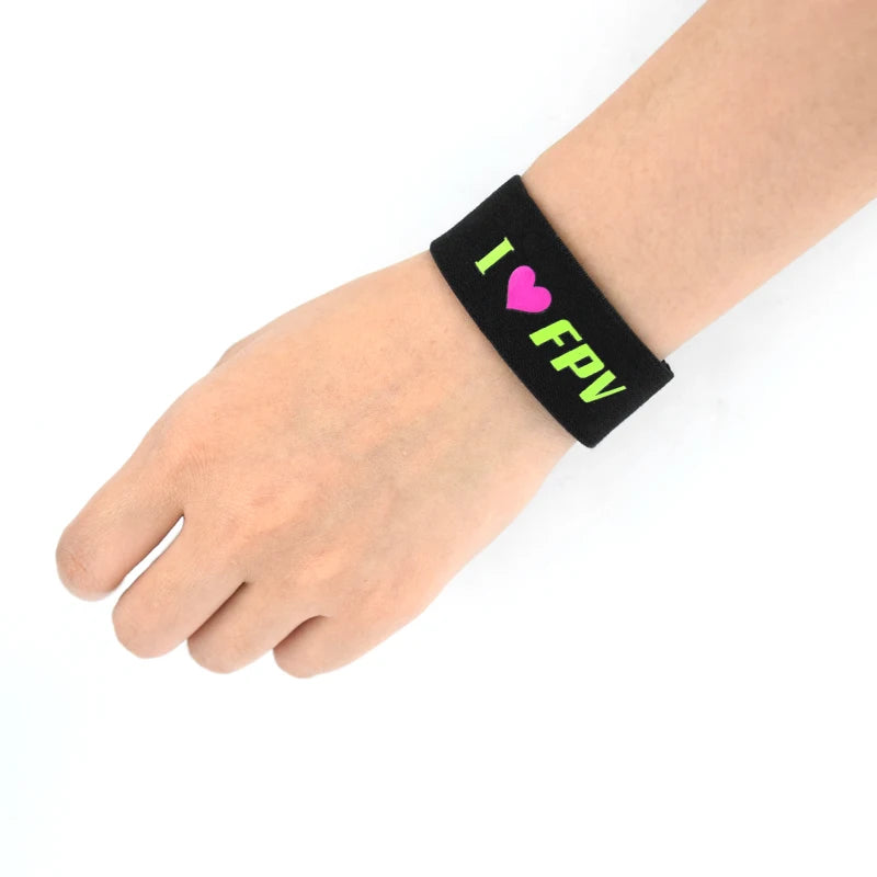 Custom Woven Fabric Sport Wristband One Dollar Promotional Business Gift Item