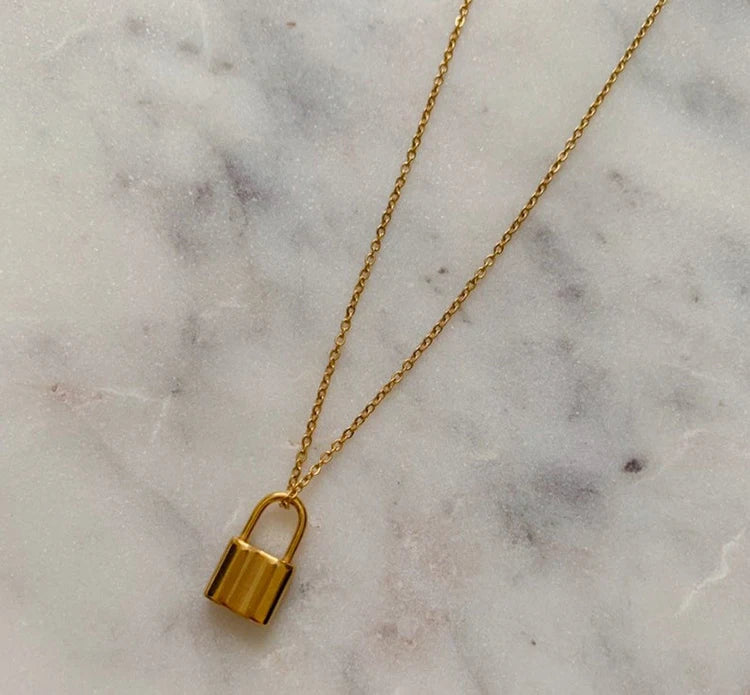 18K Gold Plated Stainless Steel Friendship Necklace PadLock Pendant Dainty Layering Jewelry for Women Men for Gift Link Chain