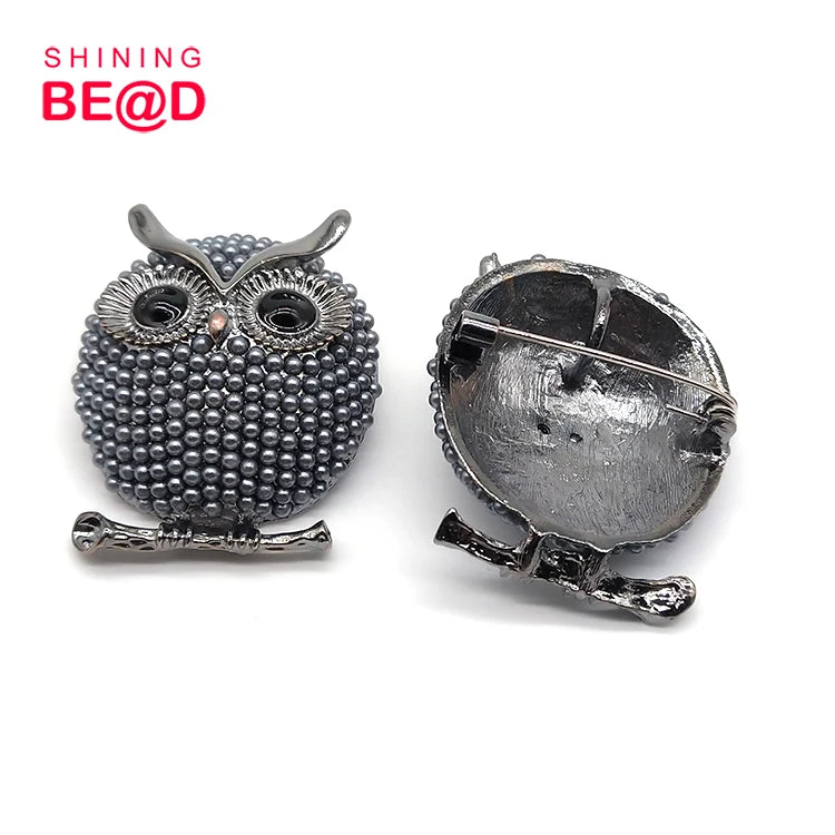 Hot Selling Cute Cartoon Owl Brooch Tie Clips Tie Bars Tie Pins for Women Elegant Suit Jewelry Accessories