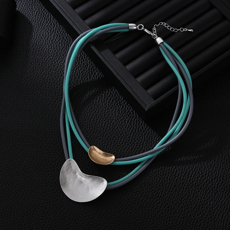 TongLing European Exaggerated Metal Geometric Charm Necklace Female Colorful Sponge Rope Necklace for Daily Life