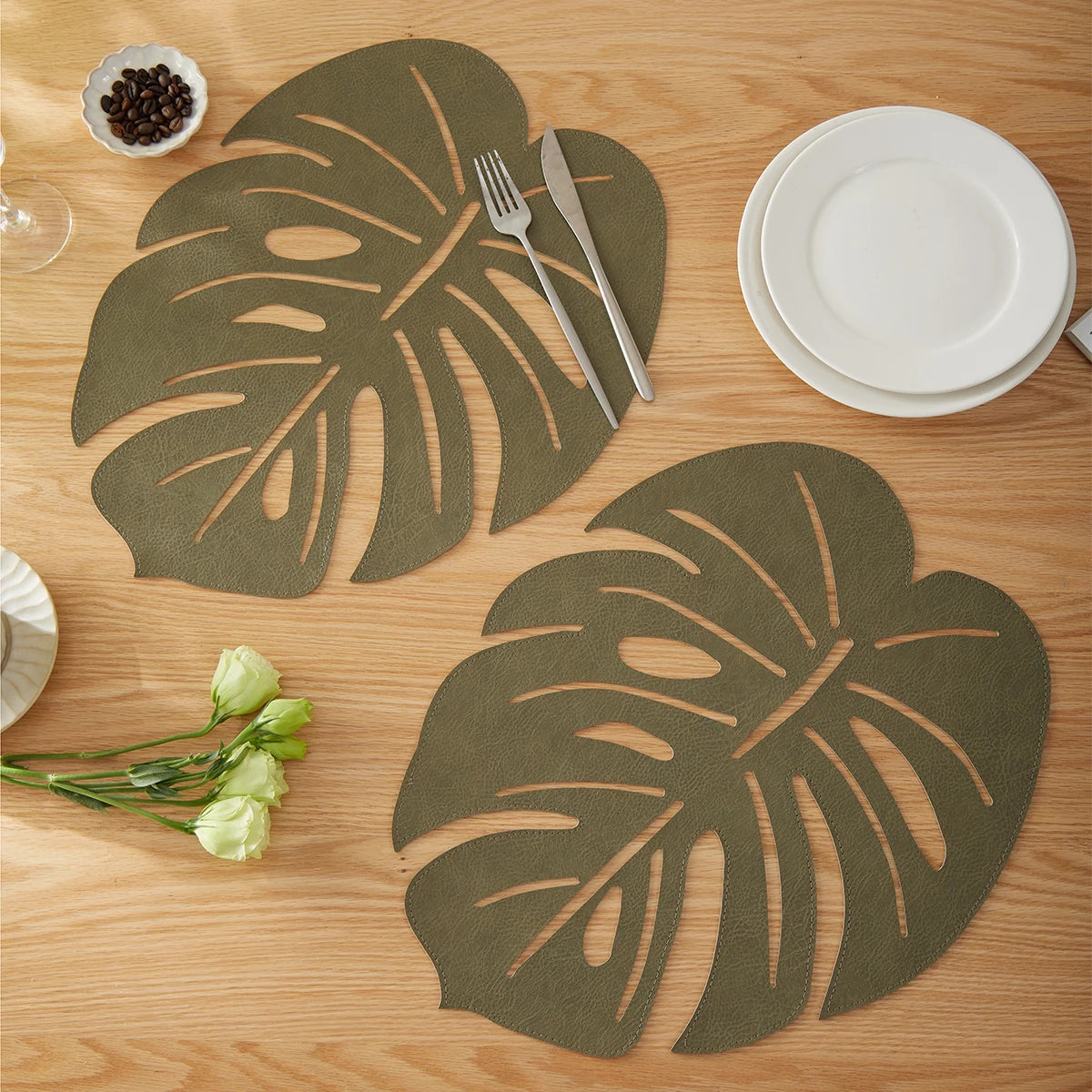 Wholesale Leaf Shape Nordic Style Tableware Pad Table Mat PU Leather Heat Insulation Non-Slip Simple Placemats for Wedding