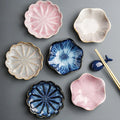 Hot Sale 4.5 Inch Flower Plate Unique Colored Glazed Ceramic Soy Sauce Bowl Eco-Friendly for Restaurant and Party Use