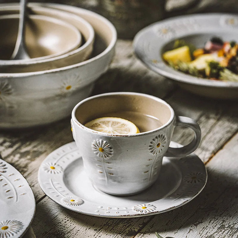 Solhui Embossed Small Daisy Ceramic Dinnerware Porcelain Plate Dish Dinner Tableware Dinner Plate Sets Ceramic