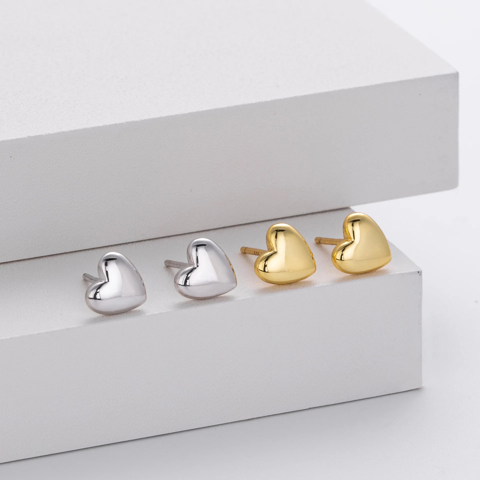NEW Fashion 925 Silver Plain Simple Heart Stud Earrings Jewelry 18K Gold Plated Sterling Silver Stud Earrings for Women