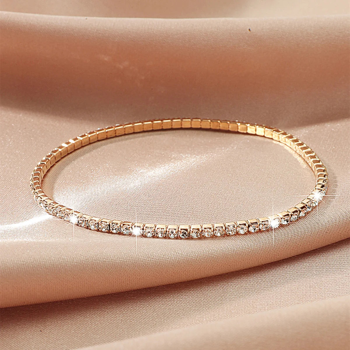 Rinhoo 1Pieces of Ladies Transparent Shiny Crystal Bracelet 12 Colors Full Rhinestone Elastic Bracelet Women Wristband Bracelet