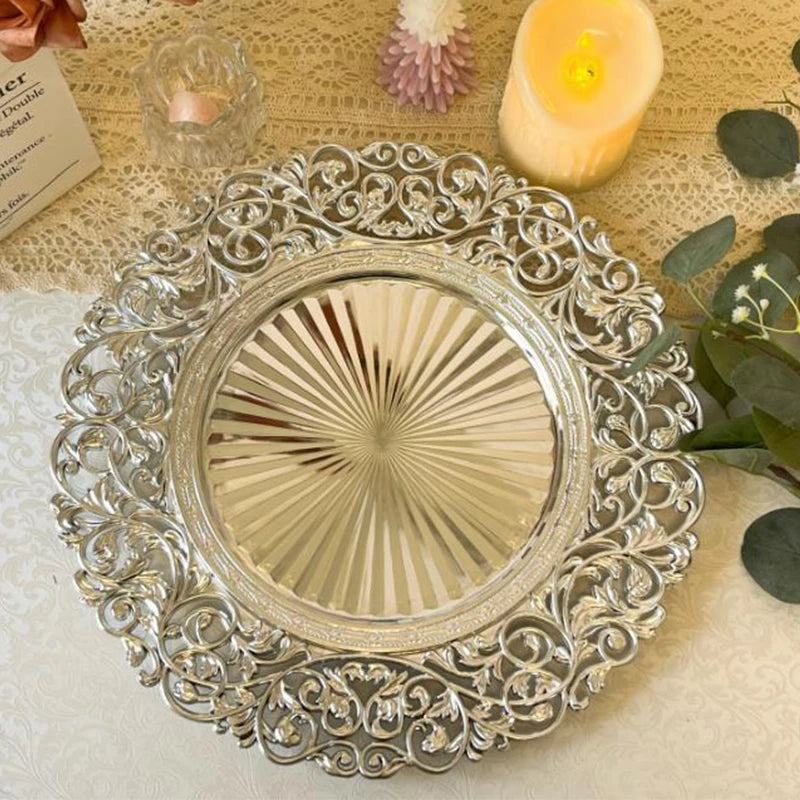 Gold Plastic New Design Luxury Vintage Embossed Round Gold Reef Decorative Dishes Plastic Charger Plate for Wedding