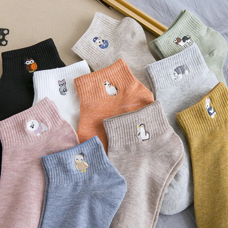 Ins Style 10 Animals Embroidery Ankle Socks Women Cute Cartoon Cotton Fashion Sox Japanese Animal Cute Students Boat Socks