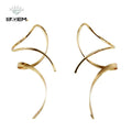 R.Gem. Hot Selling 14K Gold Plated Stainless Steel Spiral Threader Earrings Hand Bent Dangle Wavy Earrings for Women