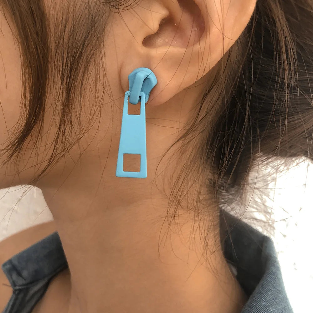 New Hot Selling Fashion Cartoon Zipper Buckle Earrings Small Zipper Buckle Earrings