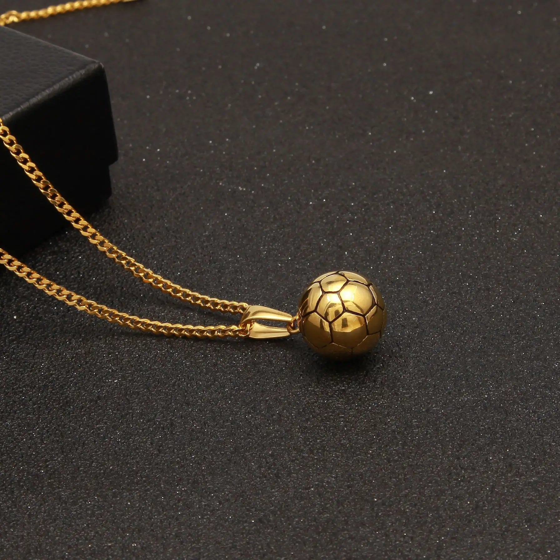 Gold Plated Stainless Steel Sporty Football/Soccer Necklace Pendant Link Chain Men/Women Hip Hop Trendy Sport Ball Jewelry