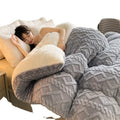 100% Polyester Sherpa Fleece Cover Skin-friendly and Comfortable Constant Temperature and Warmth Comforter for Good Sleep