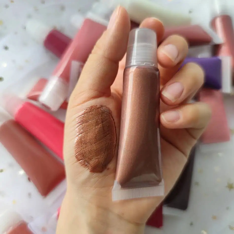 Cosmetics Vendors Low Moq Lipgloss Packaging Box Custom Private Label Clear Fruit Lipgloss Squeeze Tube